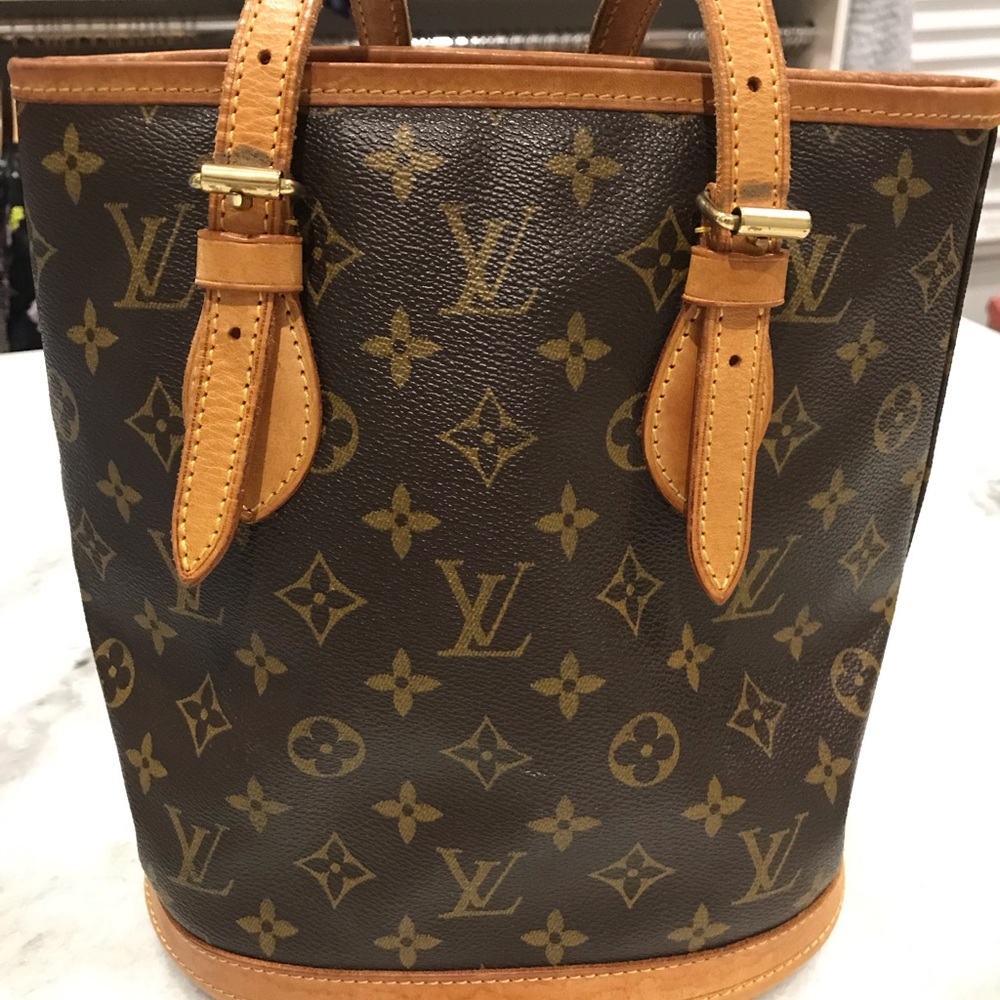 Louis Vuitton Bucket Purse